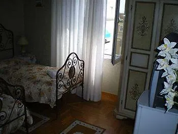 住宿加早餐酒店 Nice *